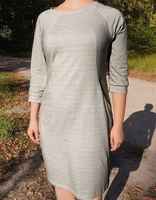 jersey dress with 3/4 sleeves